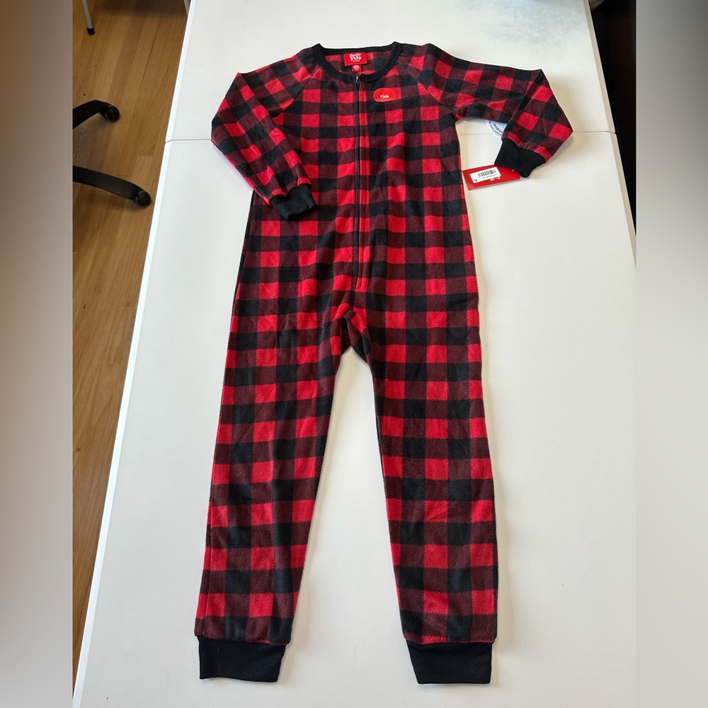 Kids buffalo plaid pajamas Size 4 5
